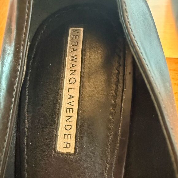 Vera Wang Classic Black Heels - Picture 3 of 11